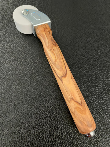 Seam Roller - Extra Long Handle (Olive Wood)